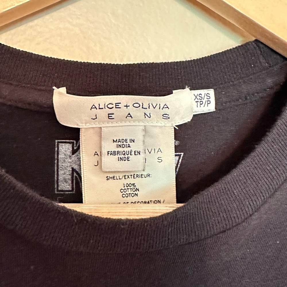 Alice + Olivia Women's XS /S Miller Ruffle Shoulder - Picture 3 of 6